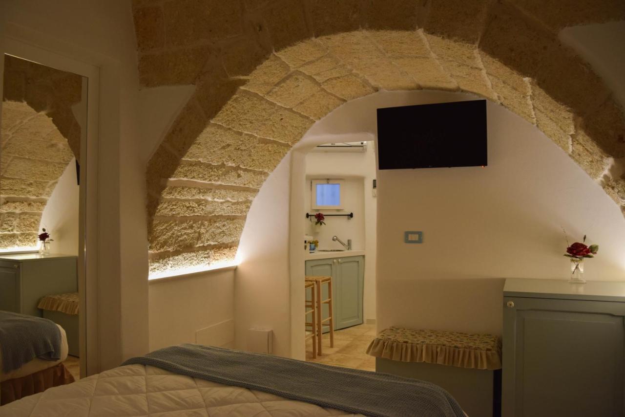 Leavi Bed & Breakfast โปลีญาโนอามาเร ภายนอก รูปภาพ