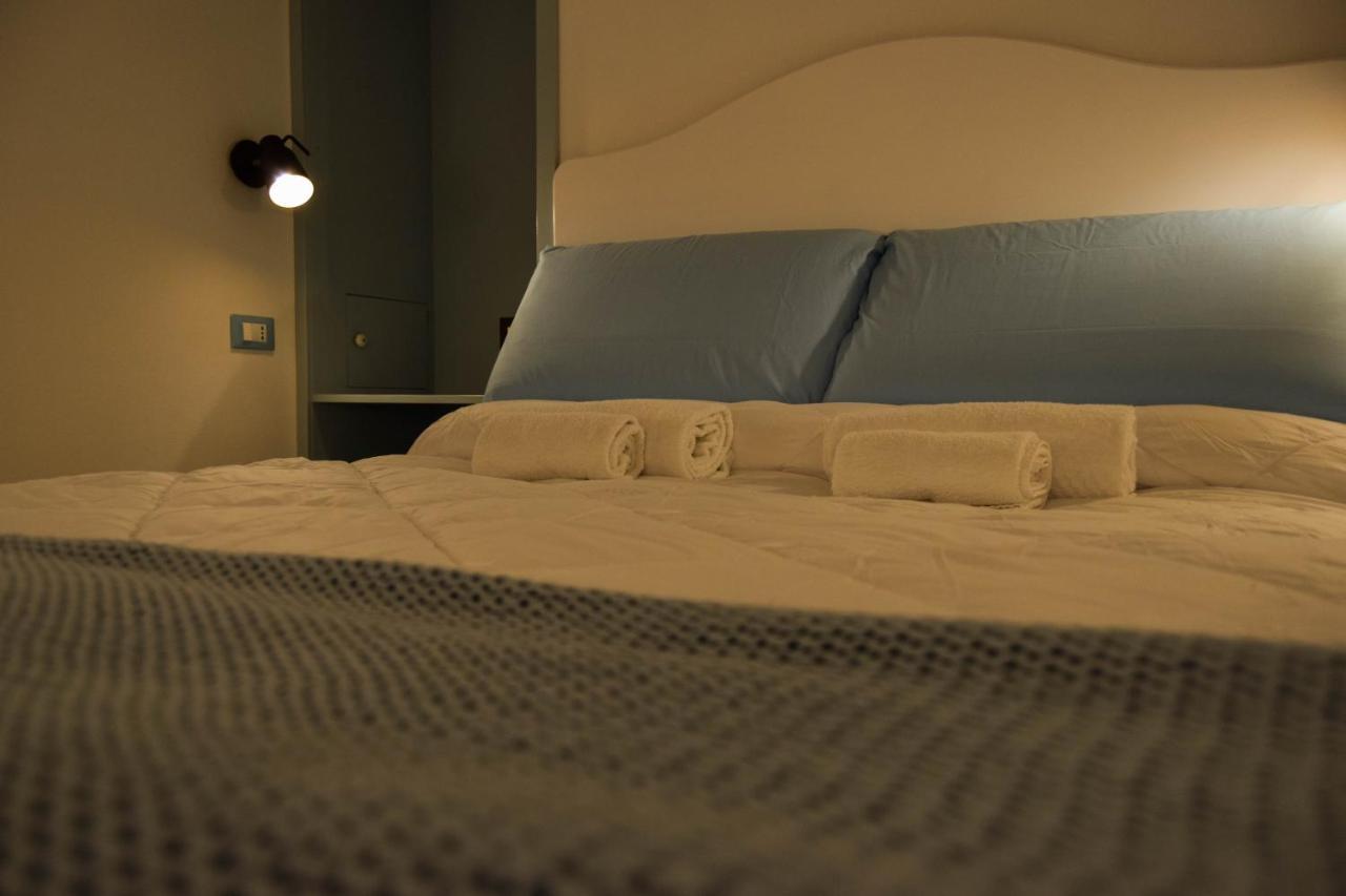 Leavi Bed & Breakfast โปลีญาโนอามาเร ภายนอก รูปภาพ